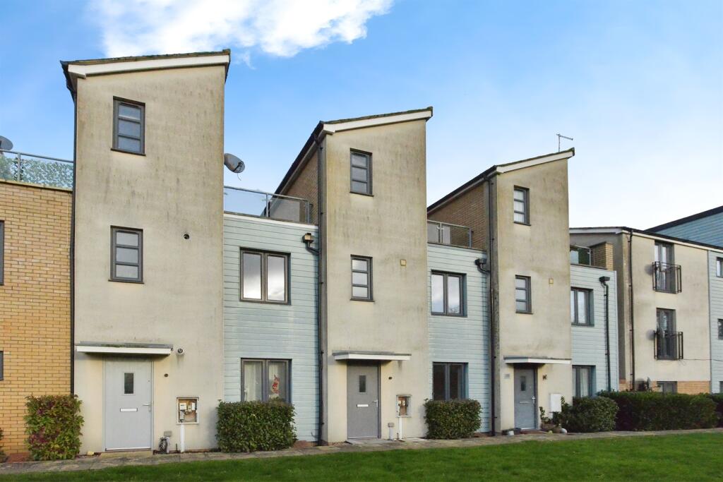 Main image of property: Selkirk Drive, Oakridge Park, Milton Keynes