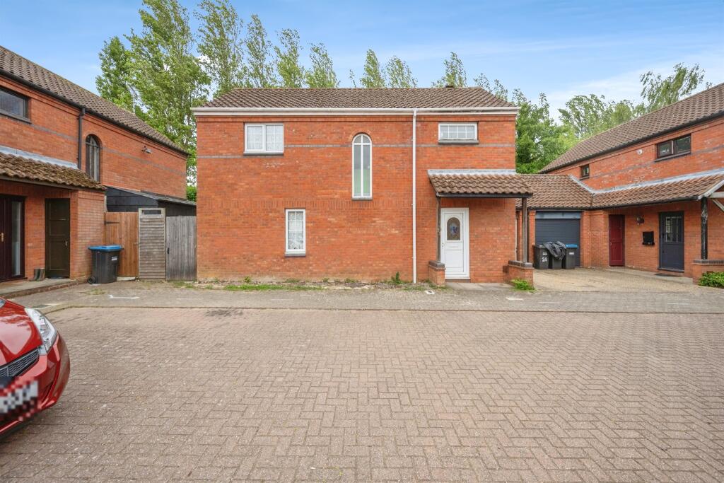 Main image of property: Shelsmore, Giffard Park, Milton Keynes