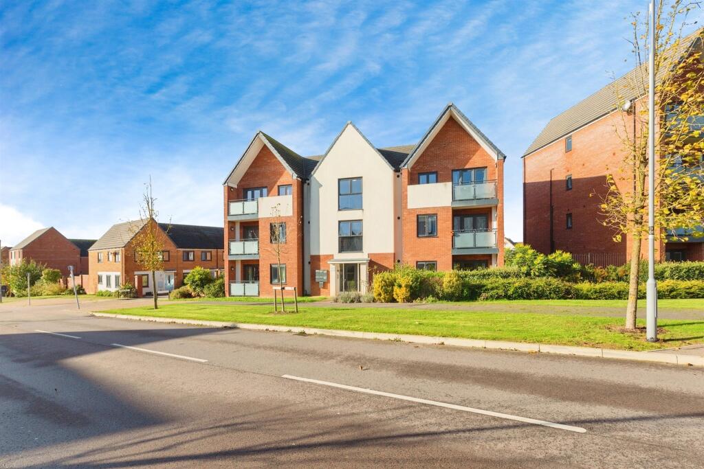 2 bedroom apartment for sale in Cicero Crescent, Fairfields, MILTON