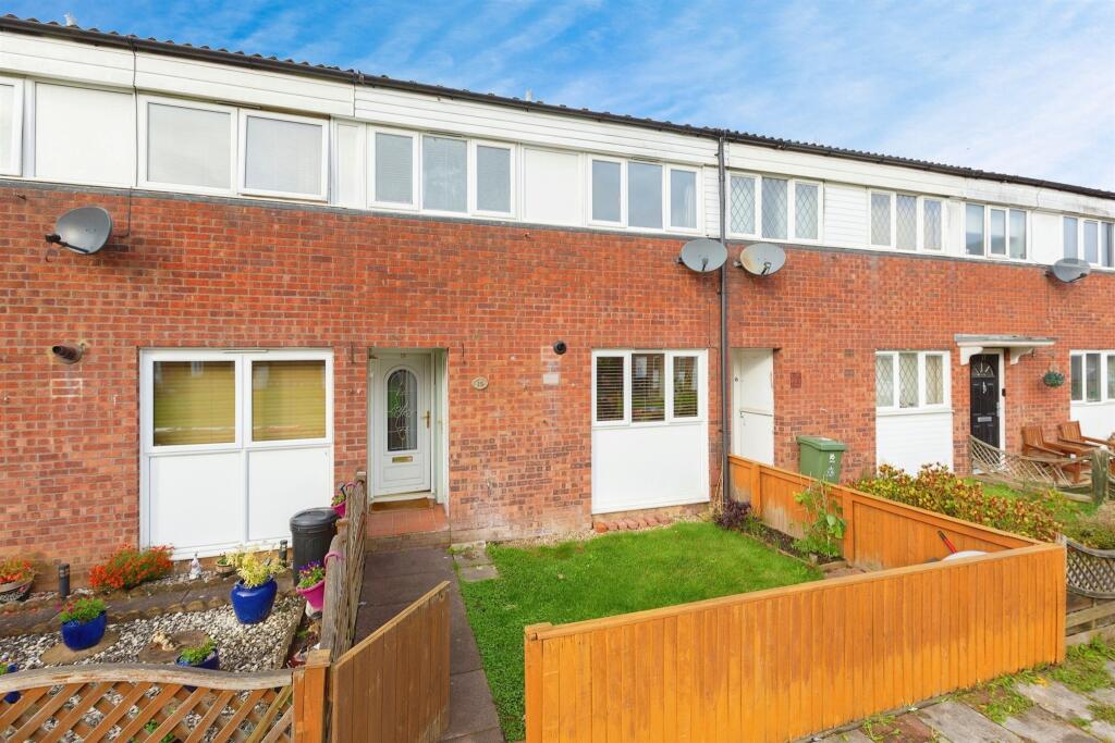 3 bedroom terraced house for sale in Bounds Croft, Greenleys, Milton
