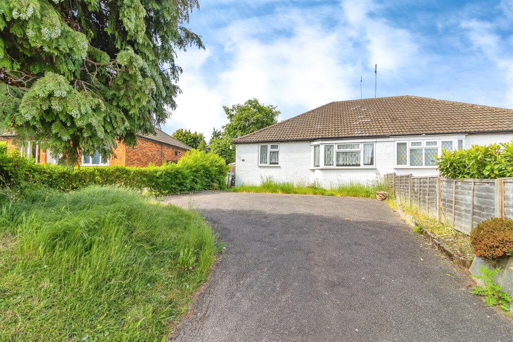Main image of property: Stoke Road, Bletchley, Milton Keynes