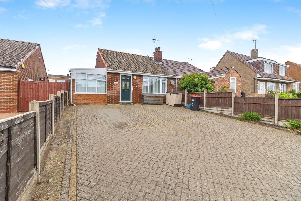 Main image of property: Milton Grove, Bletchley, Milton Keynes