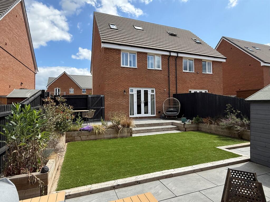 Main image of property: Wallis Drive, Leighton Buzzard