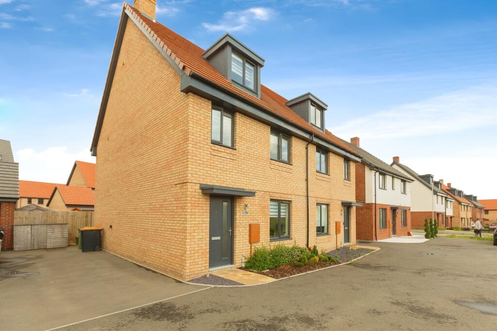Main image of property: Briggington Way, LEIGHTON BUZZARD