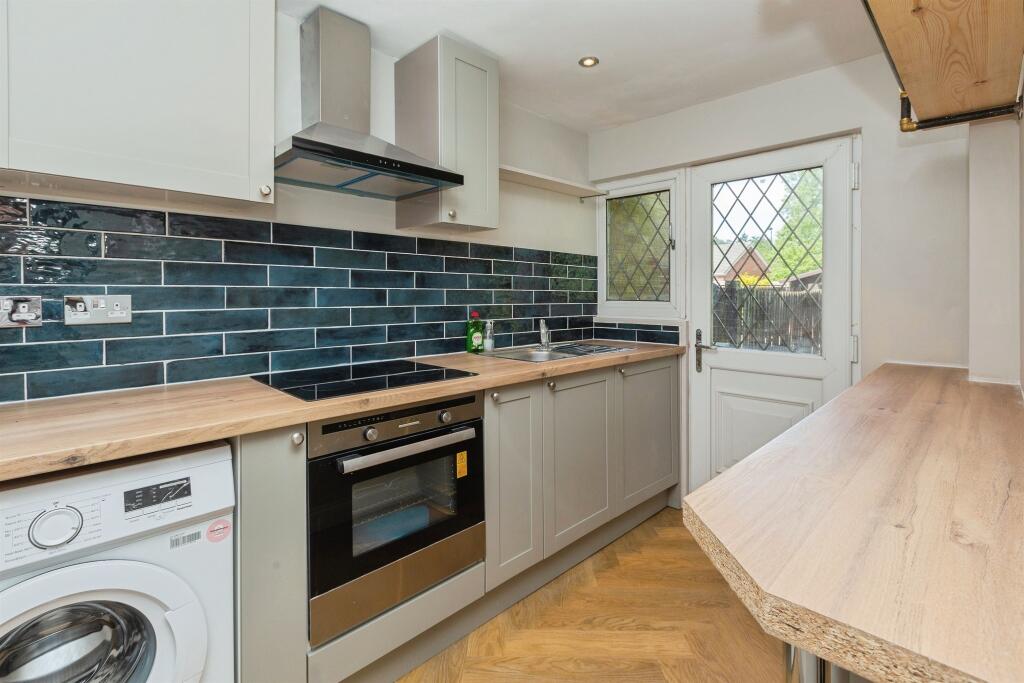 Main image of property: Woburn Road, Hockliffe, Leighton Buzzard