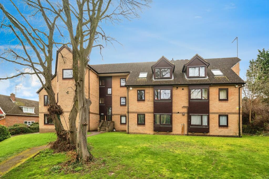 1 bedroom apartment for sale in St James Court, Harpenden, AL5