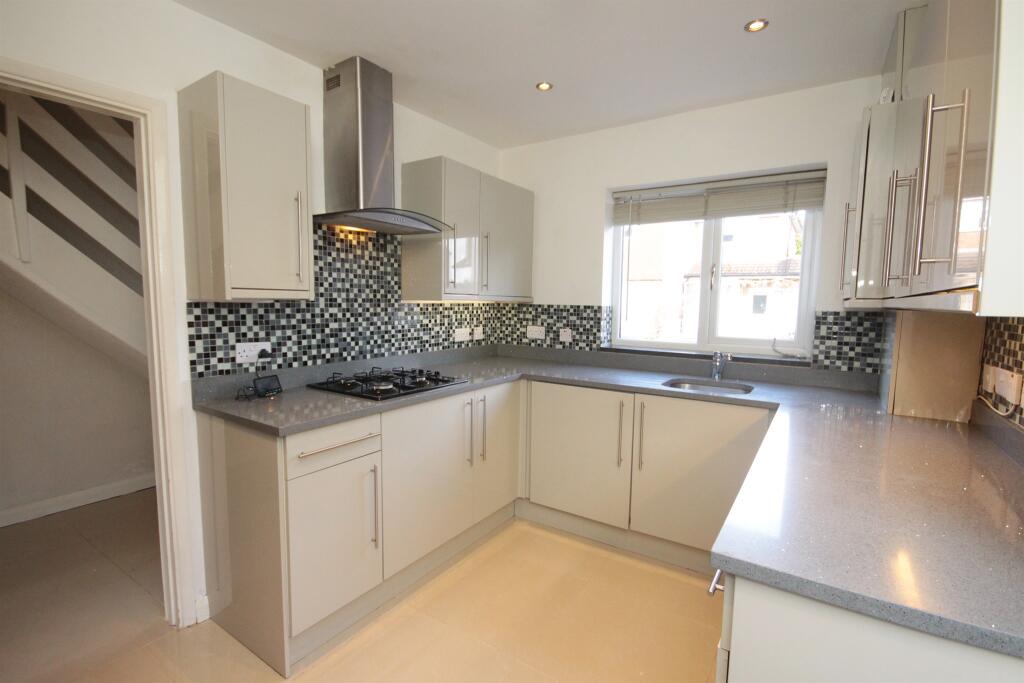 Additional property image - Coleswood Road, Harpenden