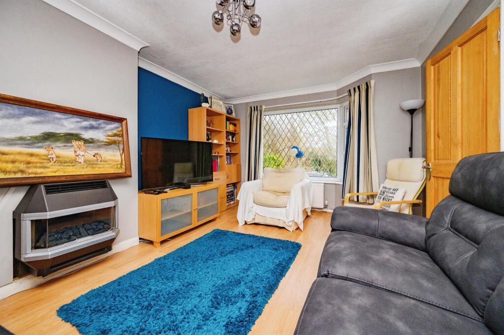 Additional property image - Riverford Close, Harpenden