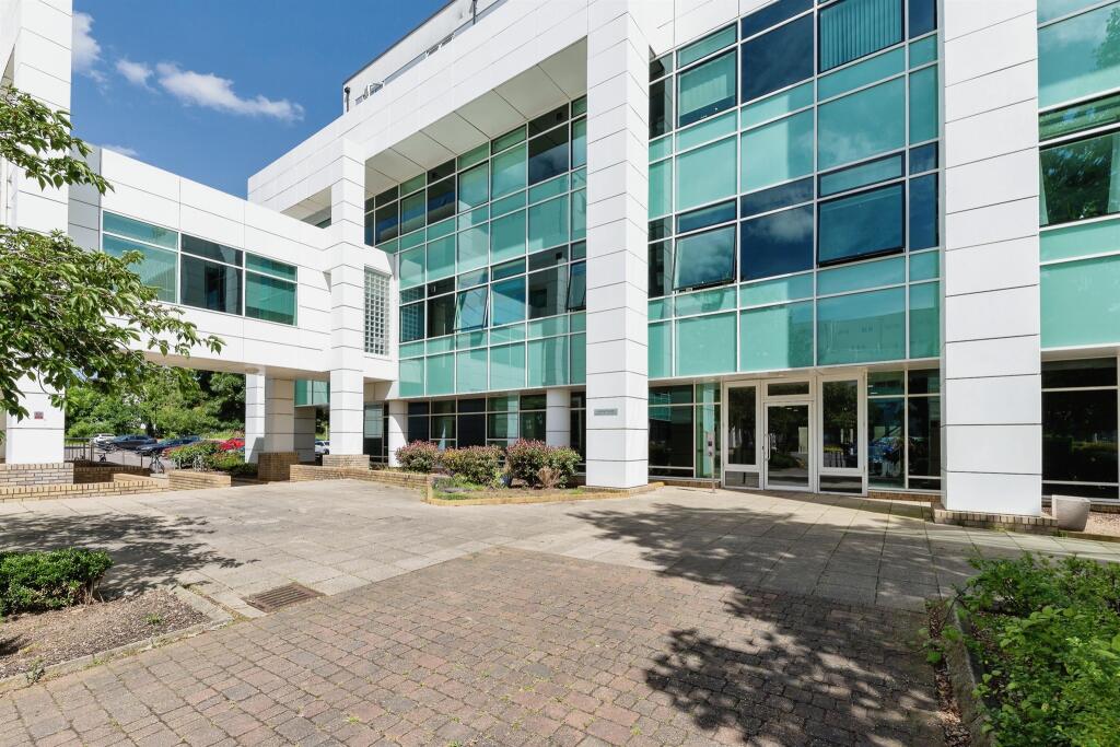 Additional property image - Bessemer Road, WELWYN GARDEN CITY