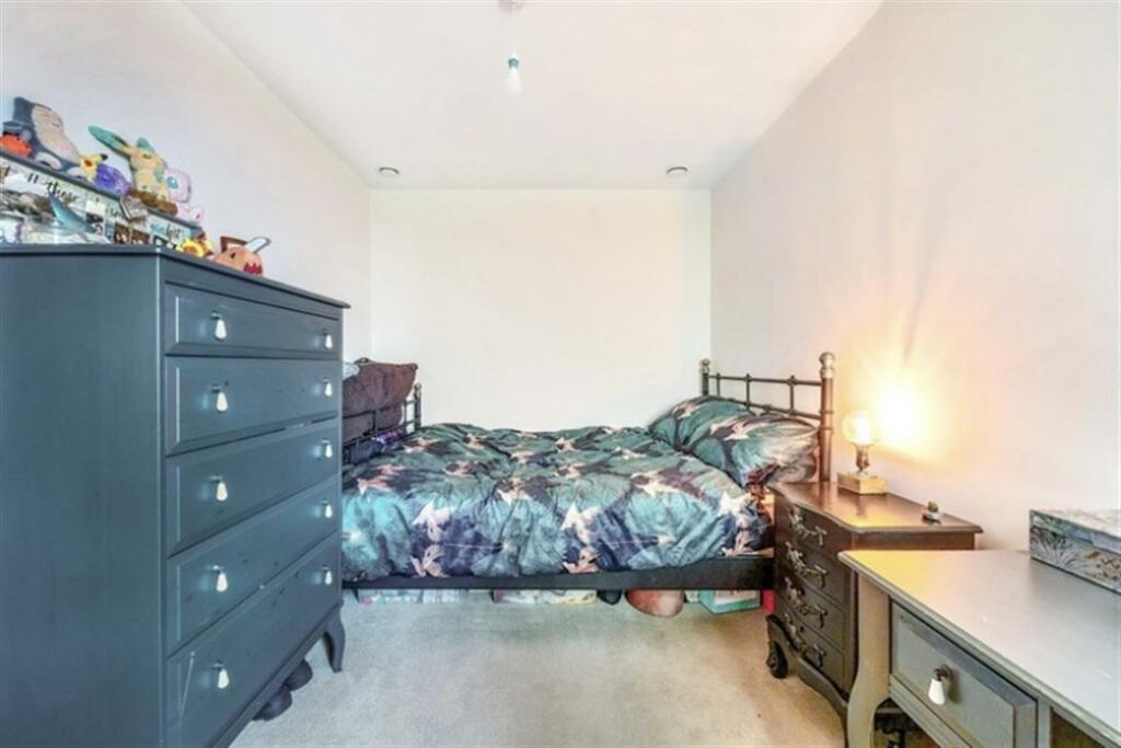 Additional property image - Bessemer Road, WELWYN GARDEN CITY