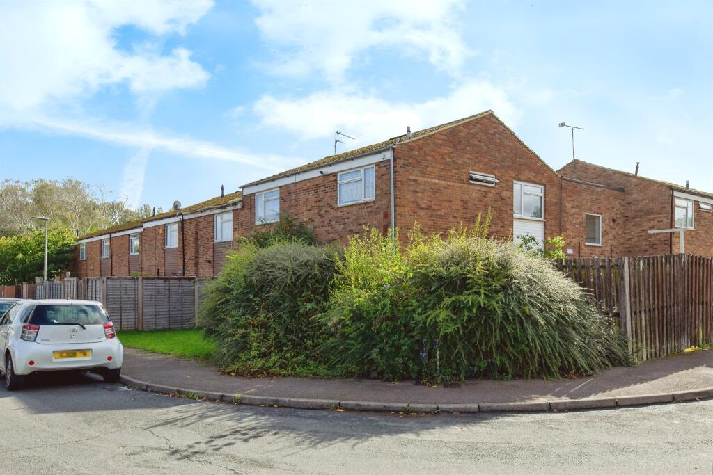 Additional property image - Millwards, Hatfield