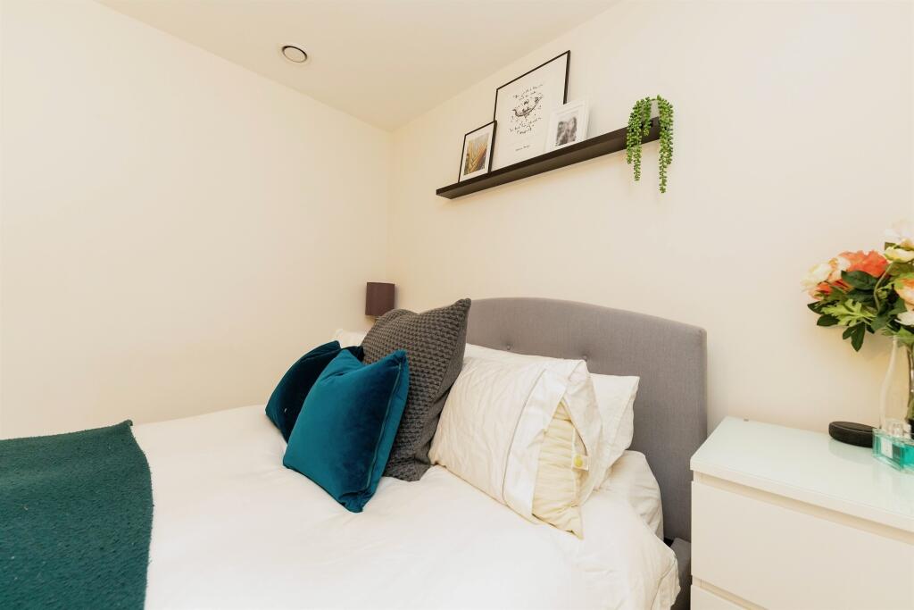 Additional property image - Bessemer Road, Welwyn Garden City