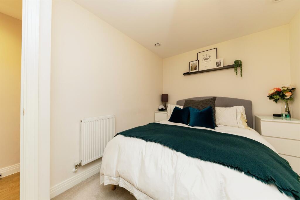 Additional property image - Bessemer Road, Welwyn Garden City
