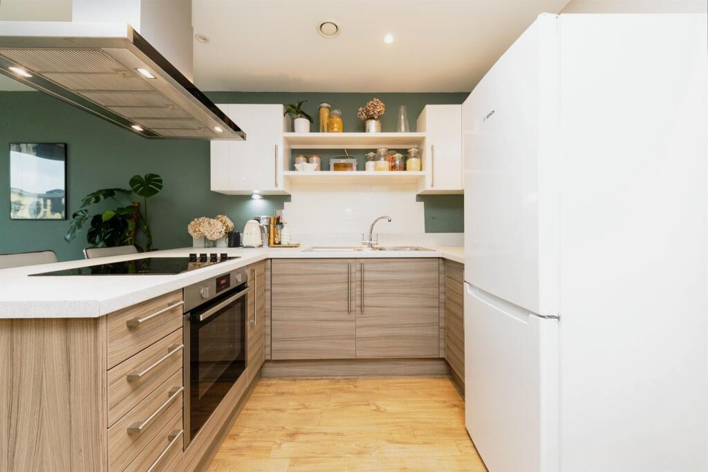 Additional property image - Bessemer Road, Welwyn Garden City