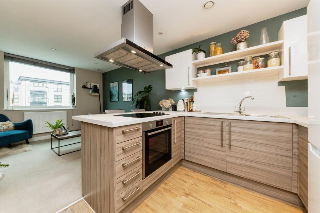 Additional property image - Bessemer Road, Welwyn Garden City
