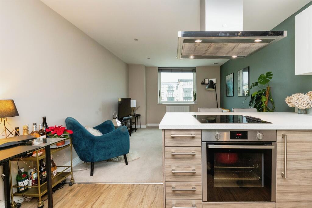 Additional property image - Bessemer Road, Welwyn Garden City