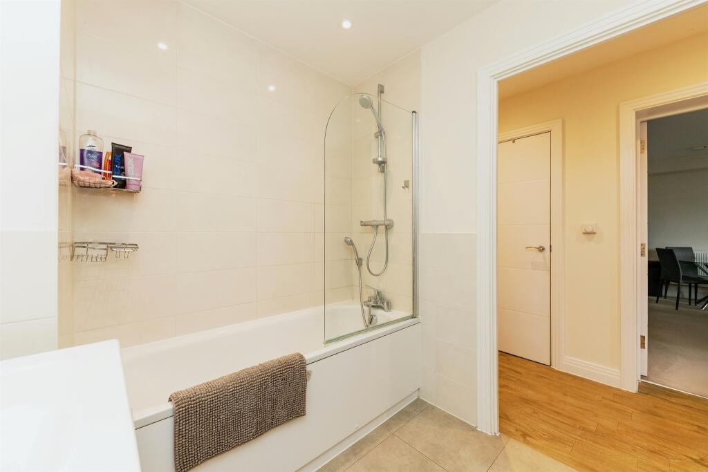 Additional property image - Bessemer Road, Welwyn Garden City