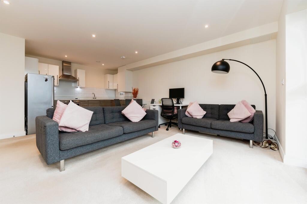 Additional property image - Bessemer Road, Welwyn Garden City