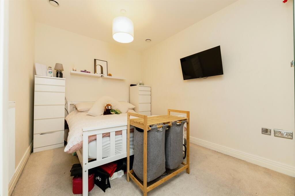 Additional property image - Bessemer Road, Welwyn Garden City