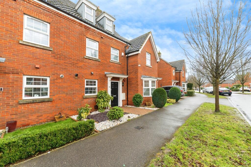 Additional property image - Langstone Ley, Welwyn Garden City
