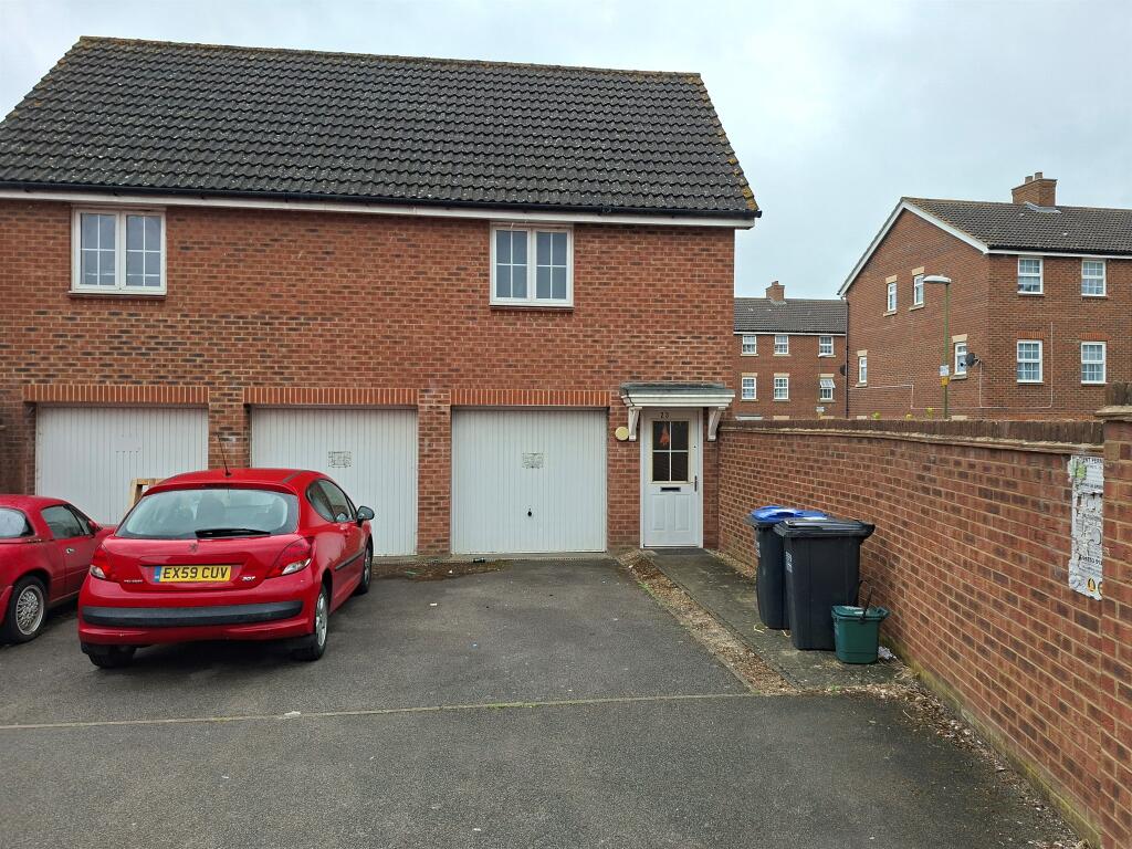Main image of property: Errington Close, Hatfield