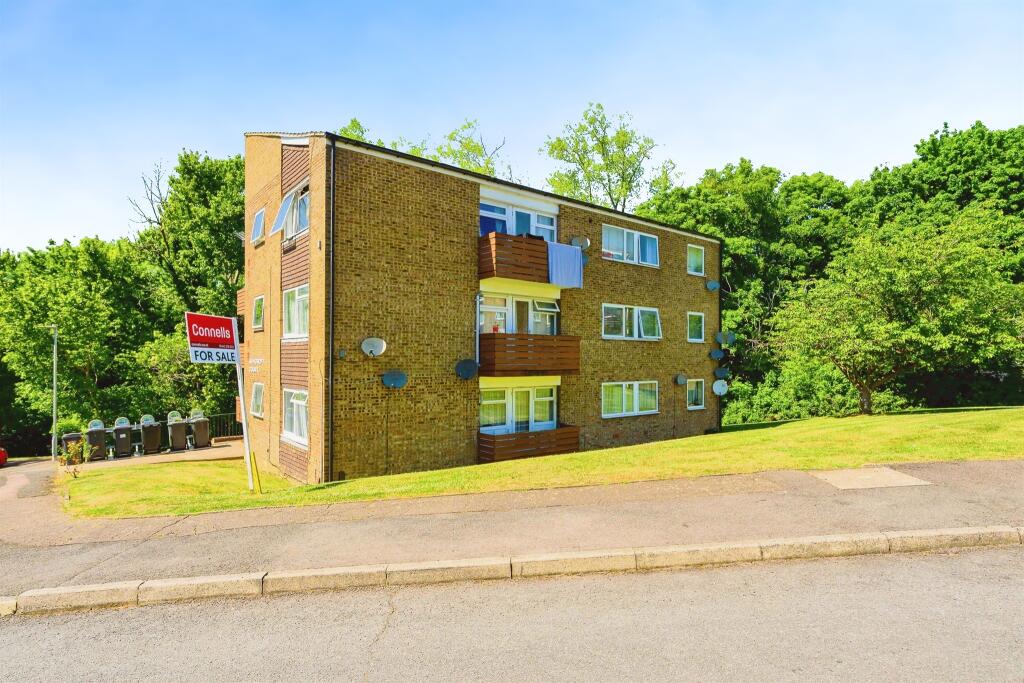 Main image of property: Fern Drive, Hemel Hempstead