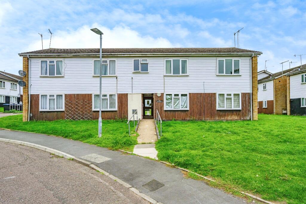 Main image of property: Downside, Hemel Hempstead