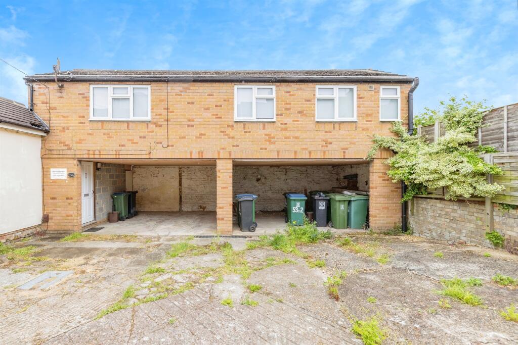 1 bedroom house