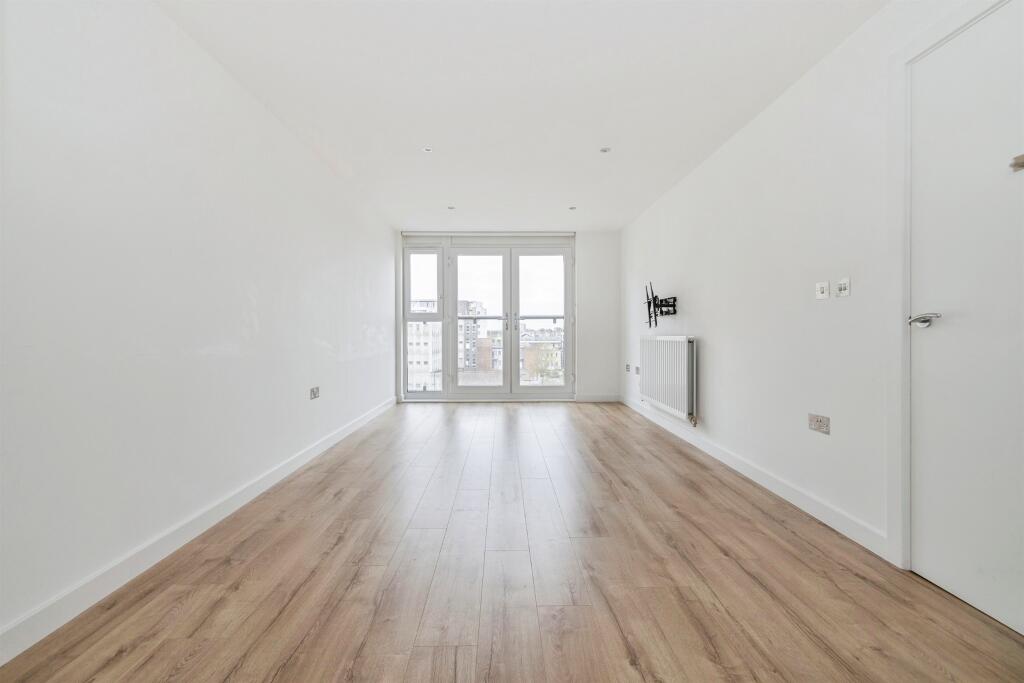 Main image of property: Wellstones, Watford