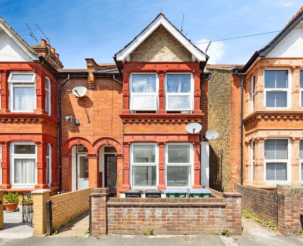 Main image of property: Kensington Avenue, Watford