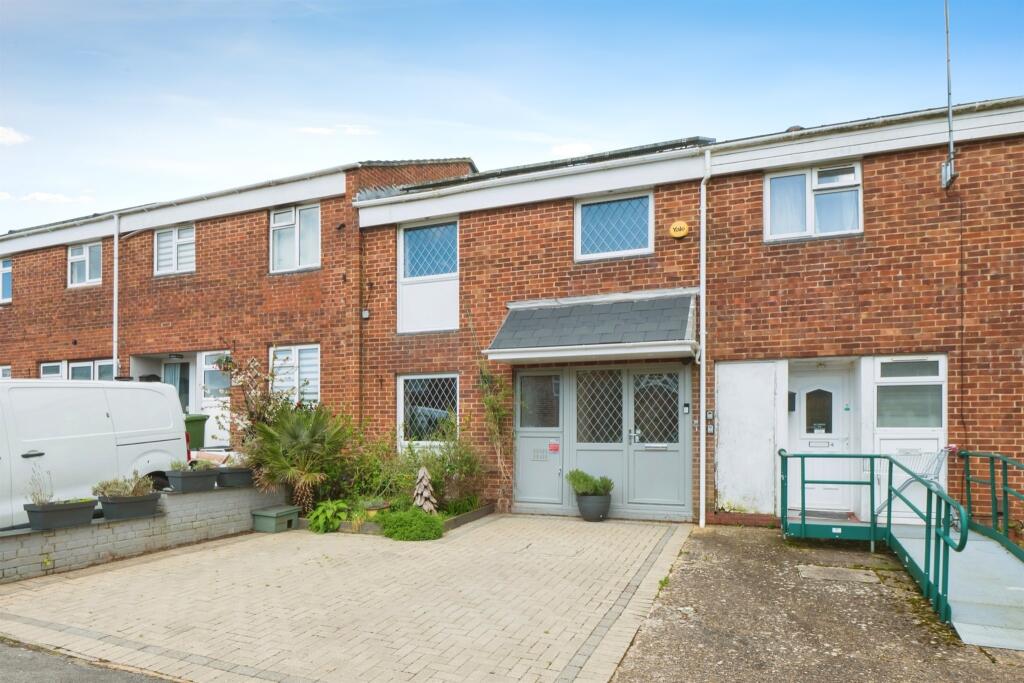 3 bedroom terraced house for sale in Rockall Close, Southampton, SO16