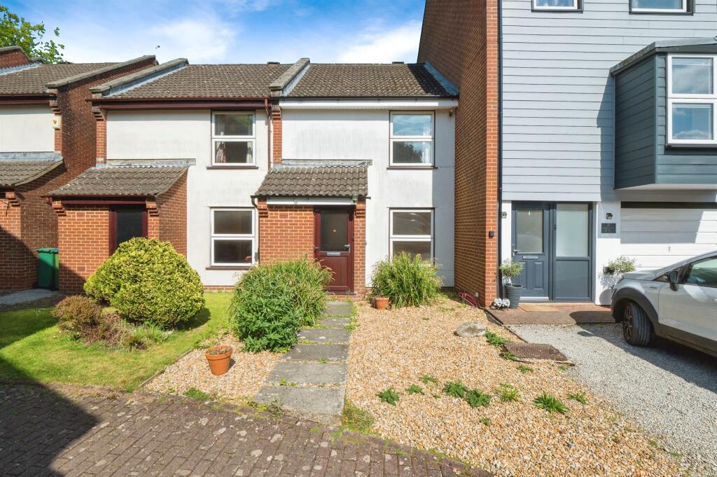 Main image of property: Woodlands Way, Southampton