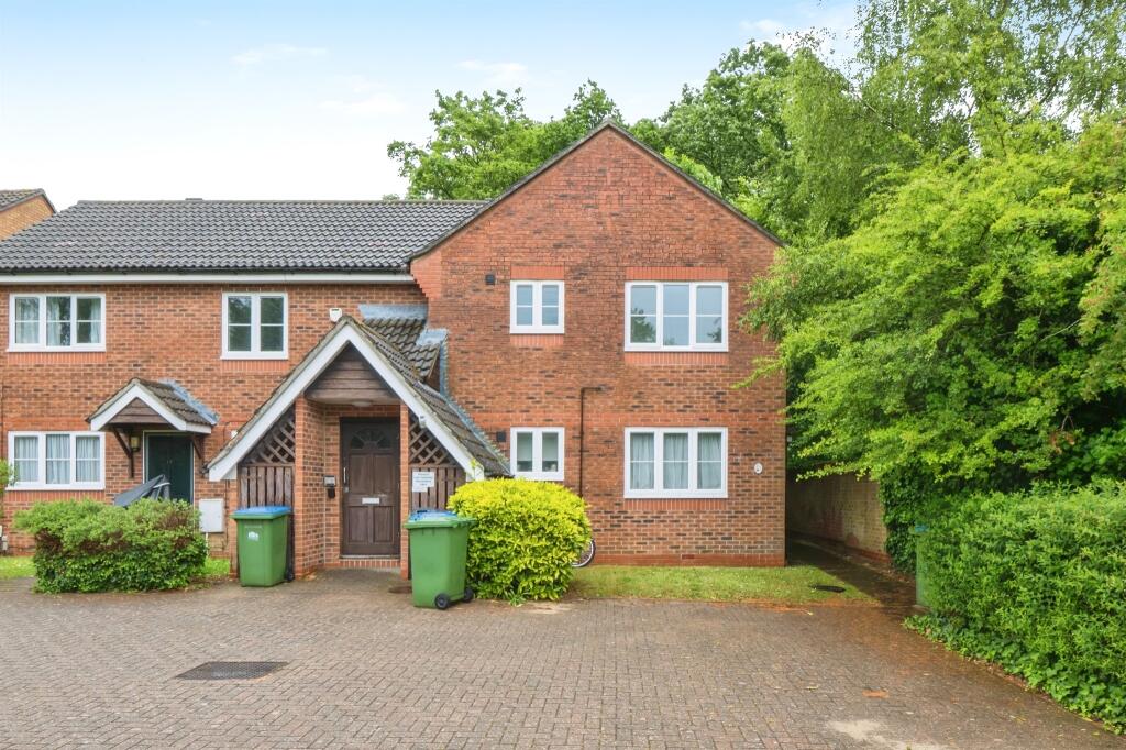 Main image of property: Chelveston Crescent, Southampton