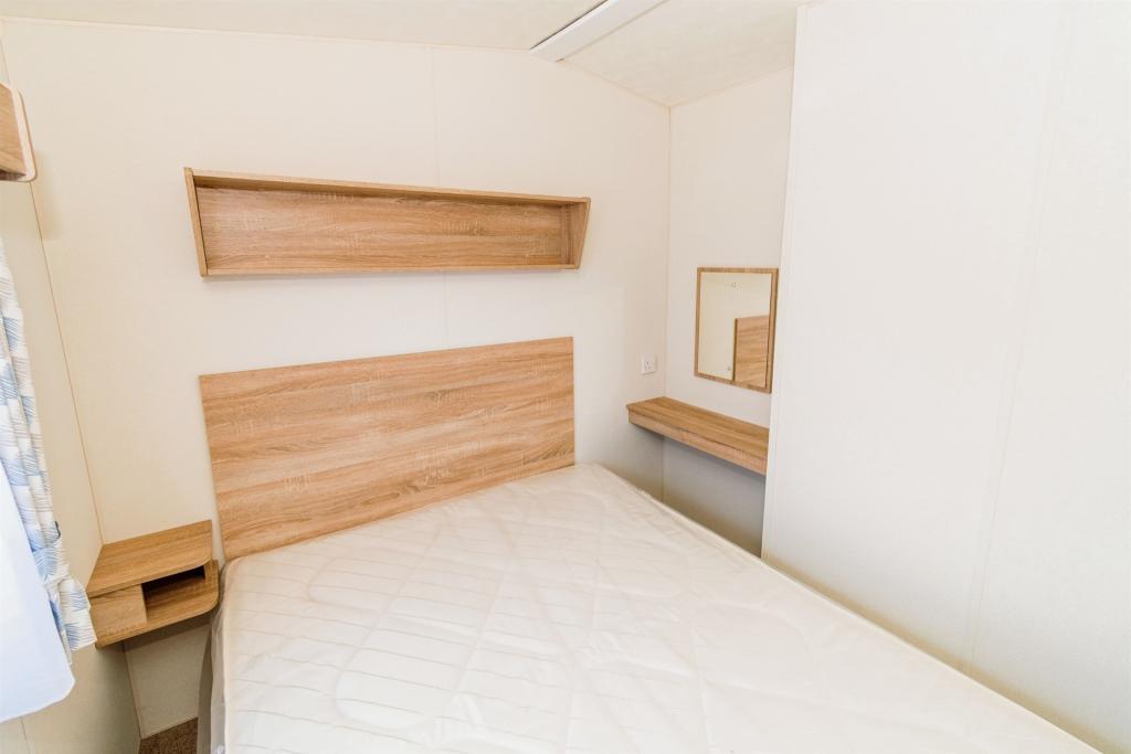 2 bedroom park home for sale in Winchester Road, Fair Oak, Eastleigh, SO50