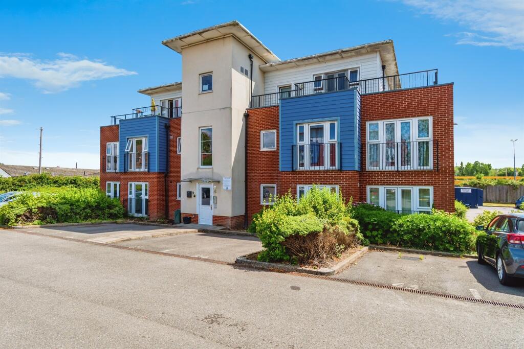 Main image of property: Alexander Square, Eastleigh