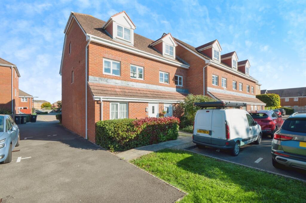 Main image of property: Hoddinott Road, Eastleigh