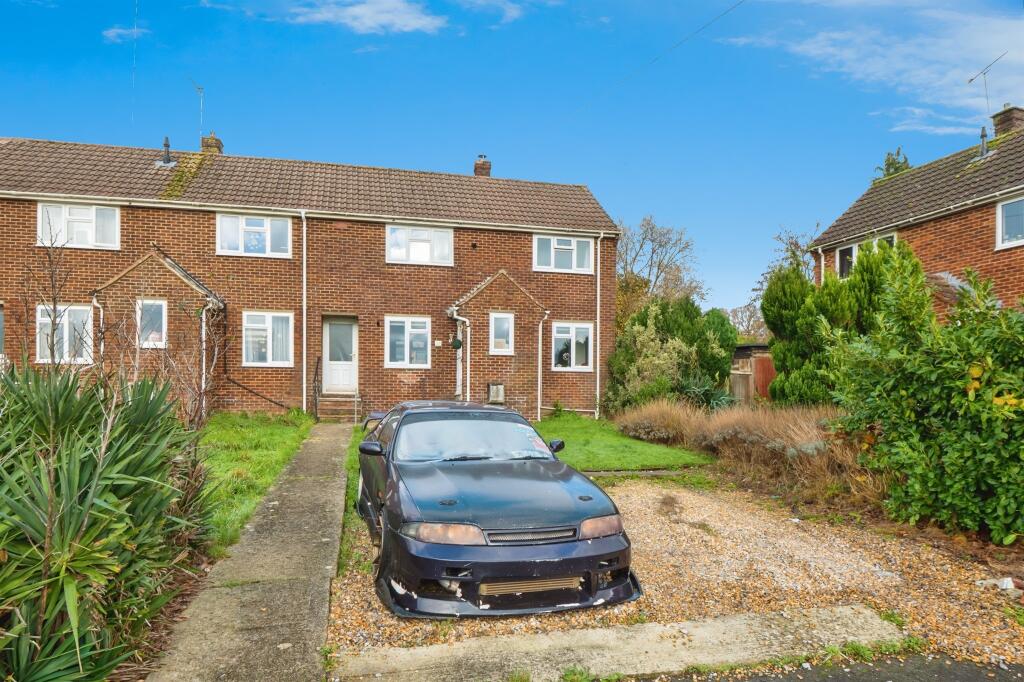 Main image of property: Escombe Road, Bishopstoke, Eastleigh