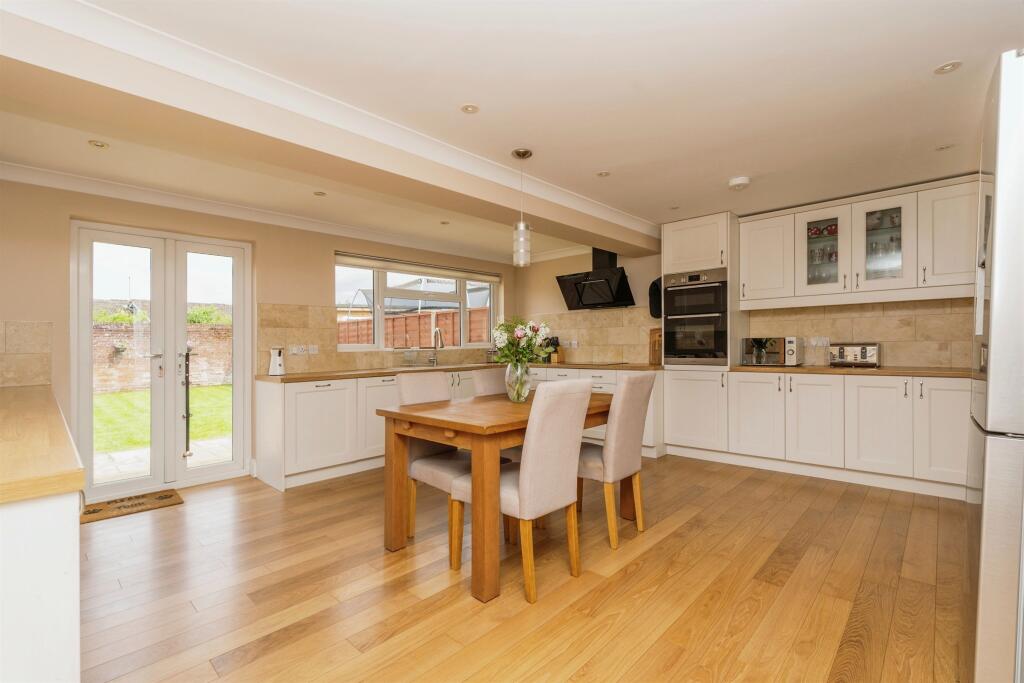 Main image of property: Viney Avenue, ROMSEY