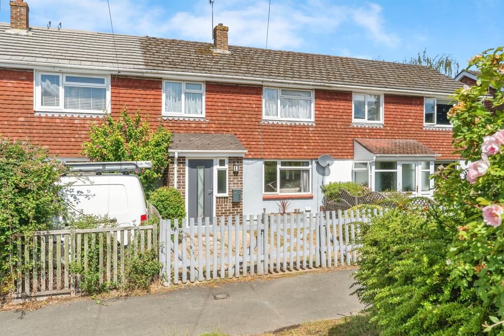 Main image of property: Fleming Avenue, North Baddesley, Southampton