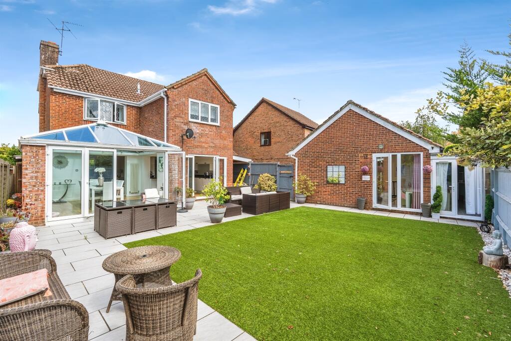 Main image of property: Broadmeadow Close, Totton, Southampton