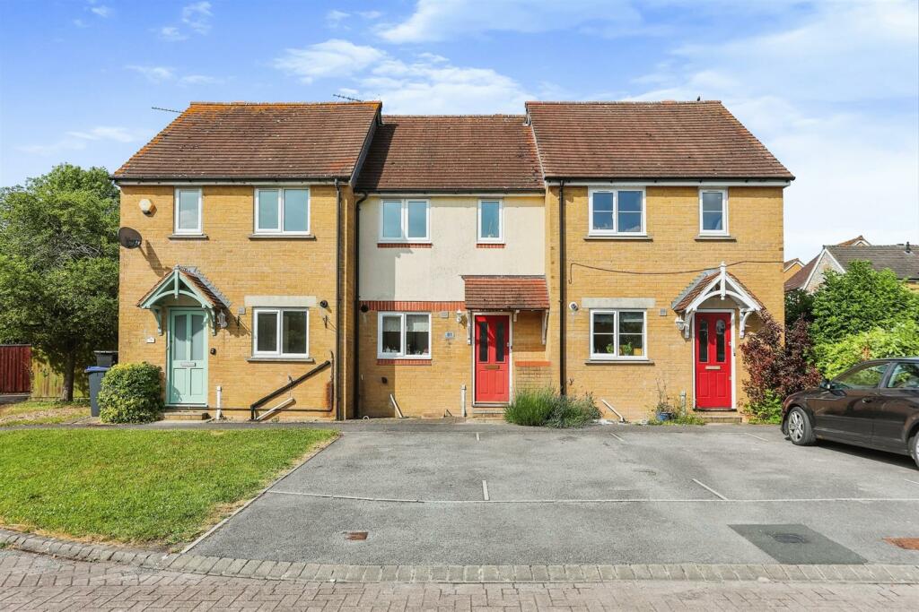 2 bedroom terraced house for sale in Simmance Way, Amesbury, Salisbury, SP4