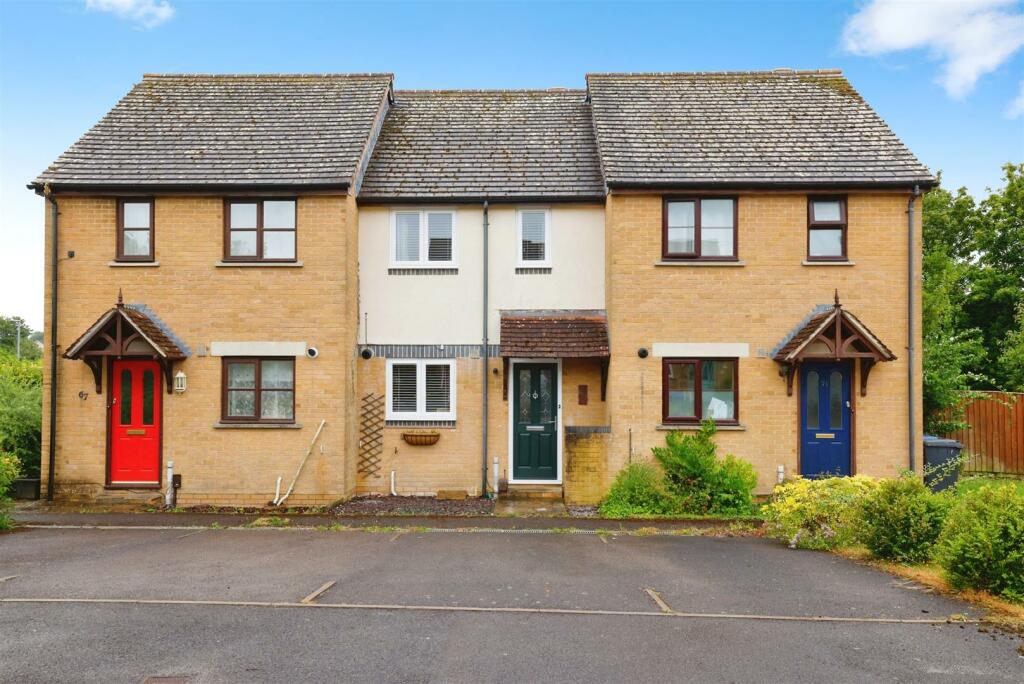 2 bedroom terraced house for sale in Simmance Way, Amesbury, Salisbury, SP4