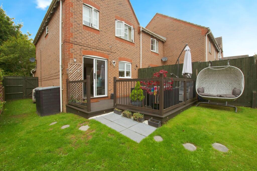 3 bedroom end of terrace house for sale in Lubeck Drive, Andover, SP10
