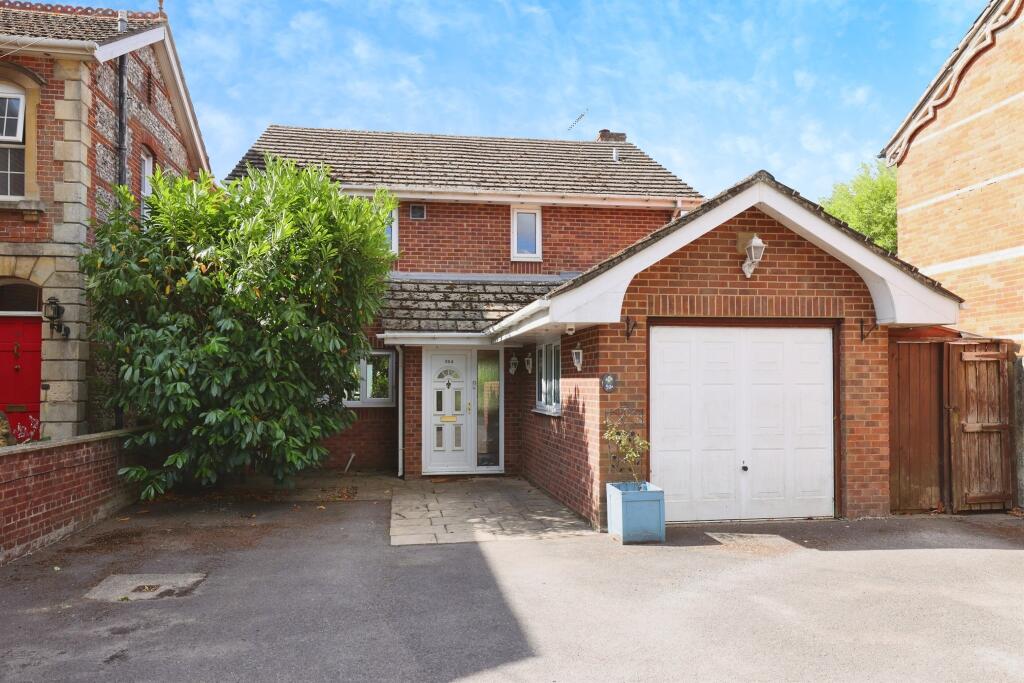 Main image of property: Weyhill Road, Andover
