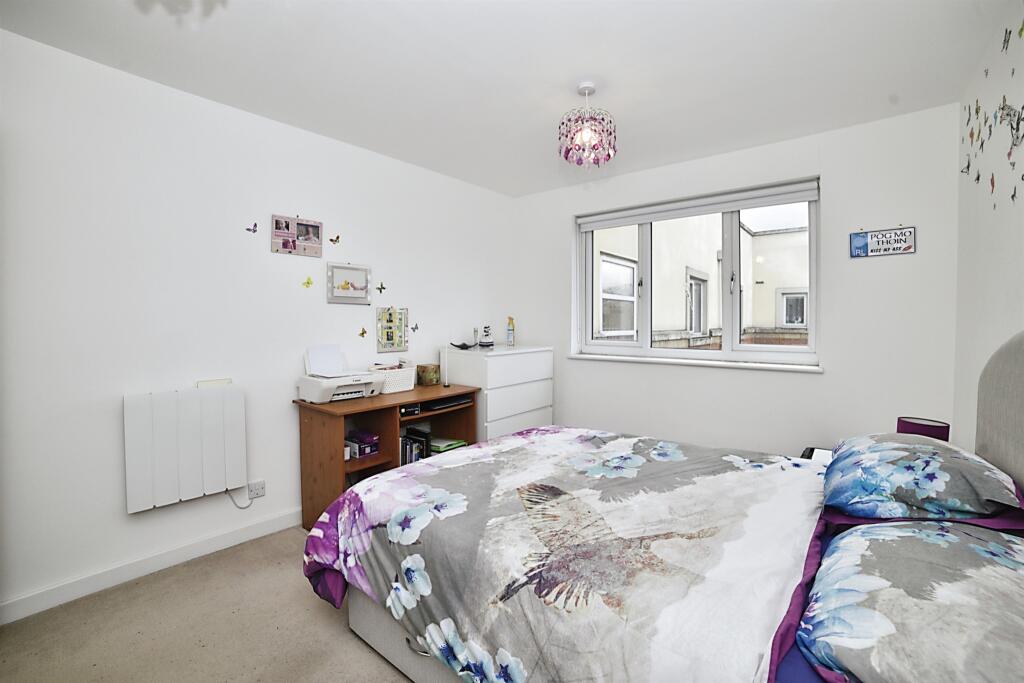 1 bedroom apartment for sale in High Street, Wealdstone, HARROW, HA3