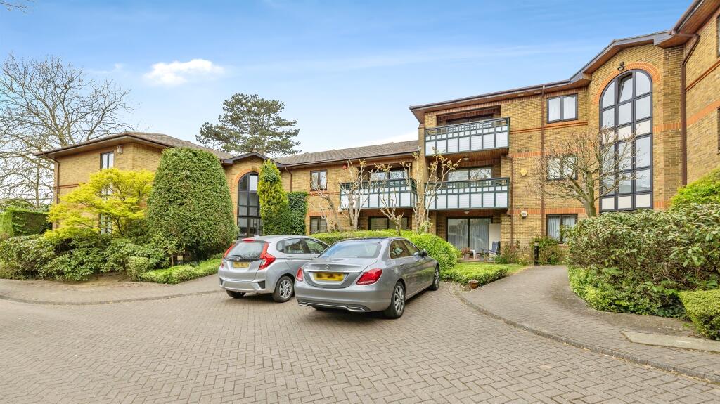 Main image of property: High Street, Bushey
