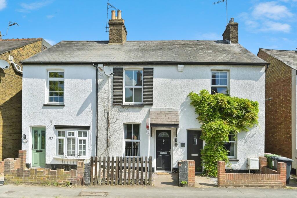 Main image of property: Herkomer Road, Bushey