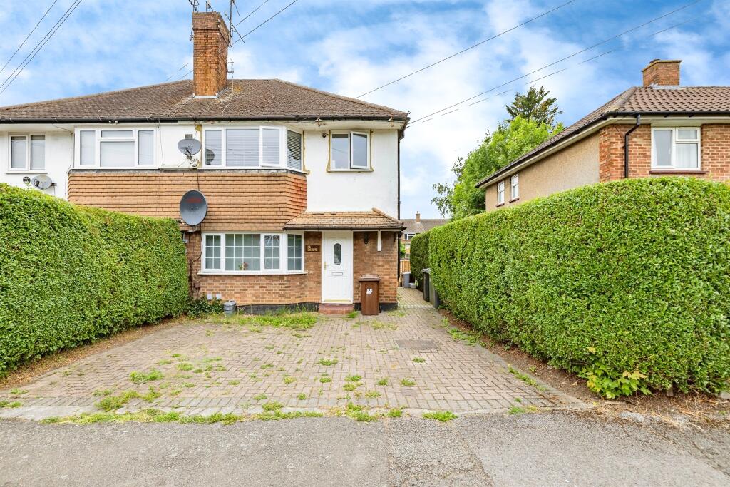 Main image of property: Park Avenue, Bushey