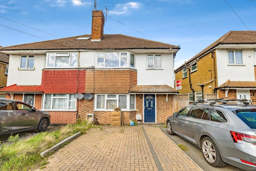 Main image of property: Park Avenue, Bushey