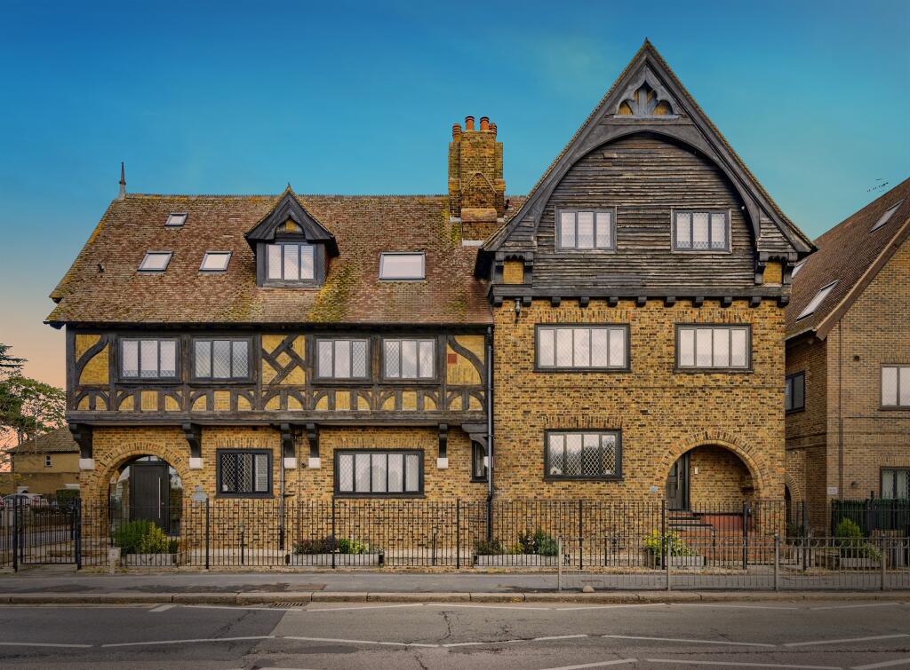 Main image of property: High Street, Bushey